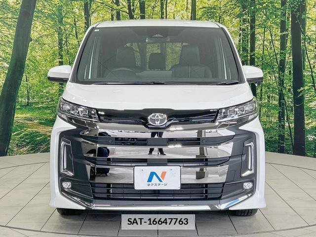 Toyota NOAH 2026-02 7804405-14