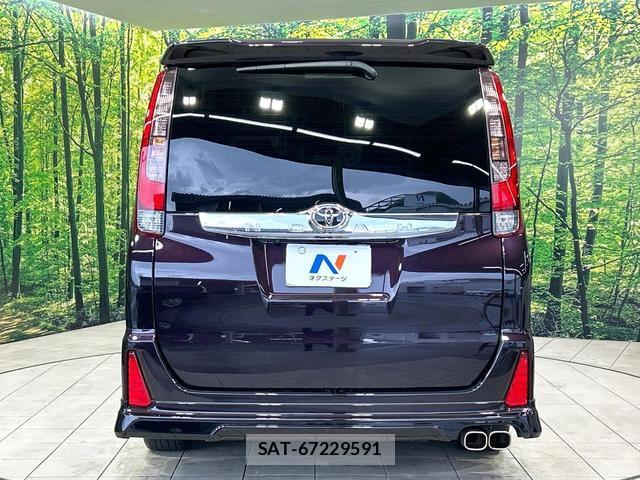 Toyota NOAH 2016-06 7804585-15