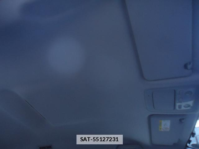 Toyota NOAH 2021-10 7804624-16