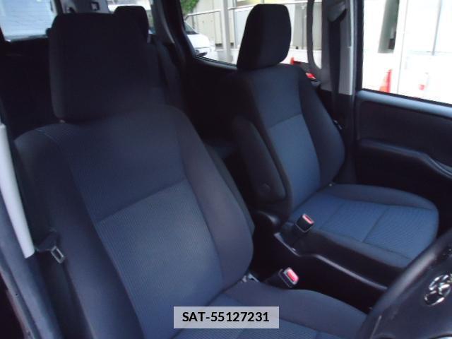 Toyota NOAH 2021-10 7804624-5