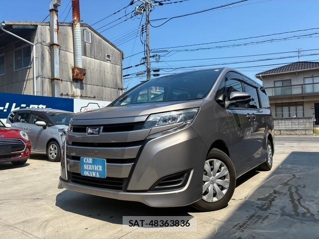 Toyota NOAH 2019-05 7804647-0