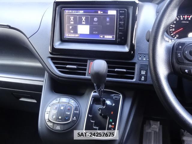 Toyota NOAH 2014-10 7805166-5