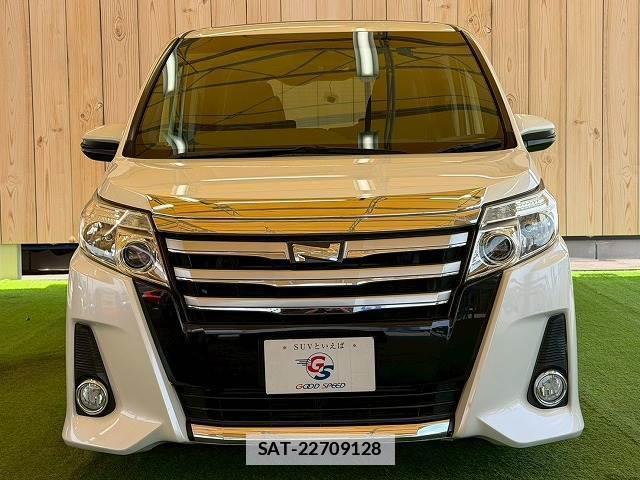 Toyota NOAH 2014-10 7805280-12