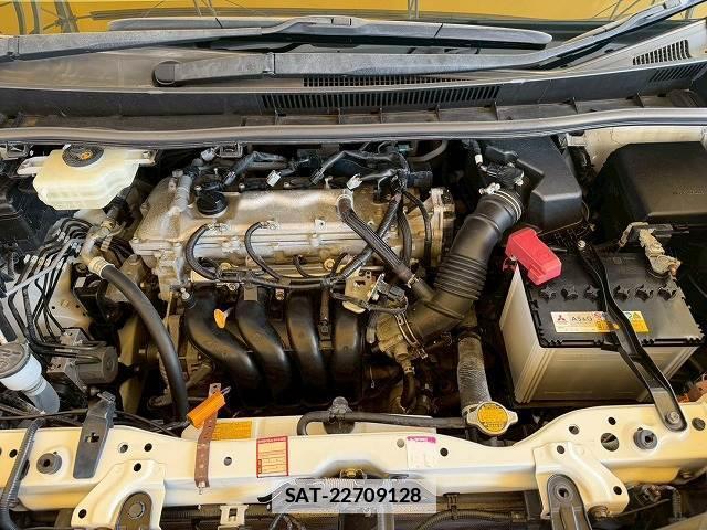 Toyota NOAH 2014-10 7805280-18