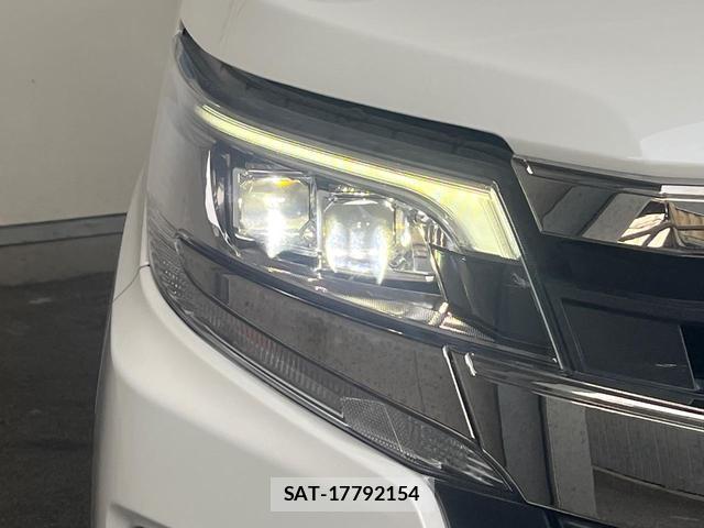 Toyota NOAH 2020-06 7805601-12