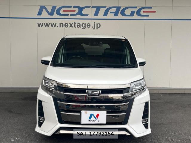 Toyota NOAH 2020-06 7805601-14