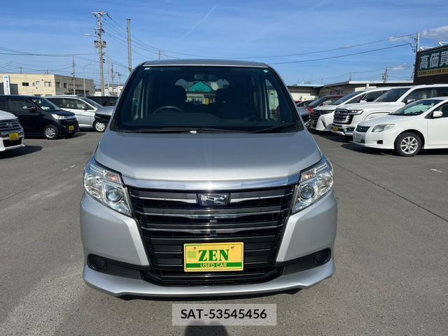 Toyota NOAH 2015-06 7805861-1