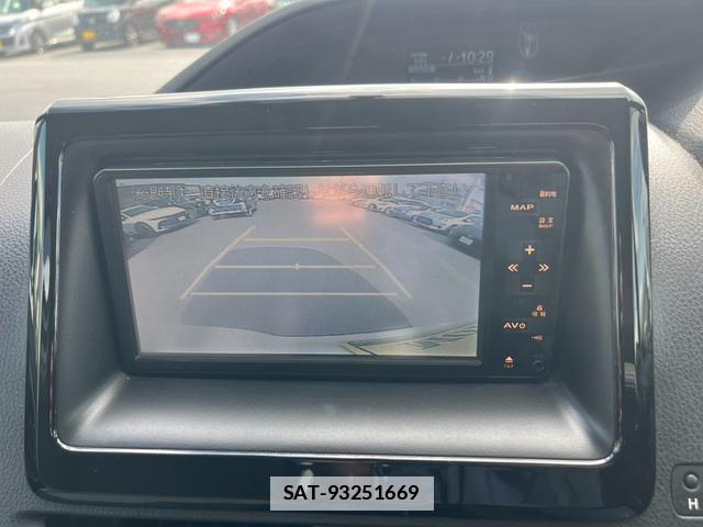 Toyota NOAH 2014-02 7805865-17