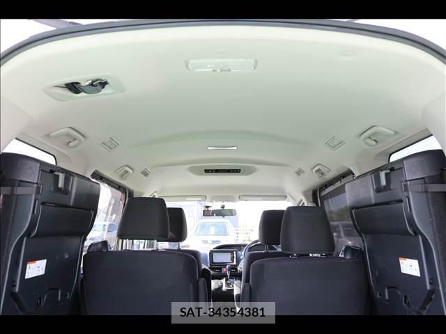 Toyota NOAH 2015-06 7805915-3
