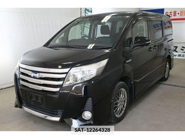 Toyota NOAH 2016-06 7806057-3