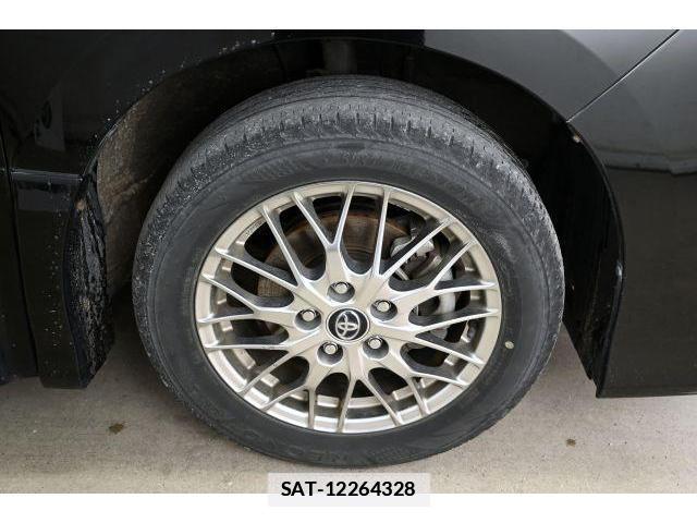 Toyota NOAH 2016-06 7806057-8