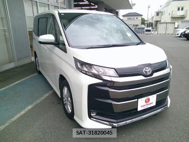 Toyota NOAH 2022-11 7806724-1