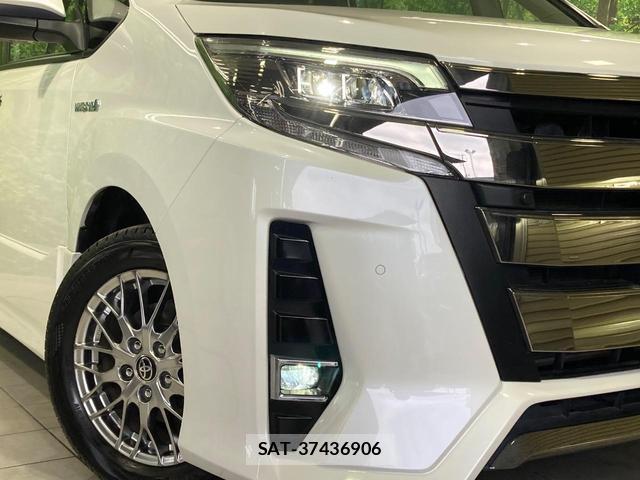 Toyota NOAH 2019-07 7806918-12