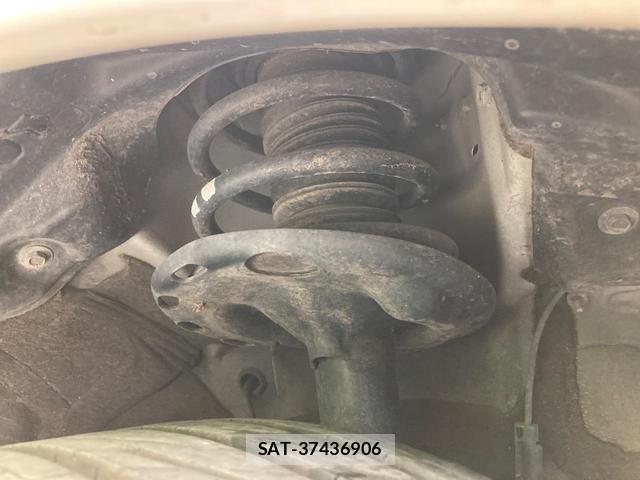 Toyota NOAH 2019-07 7806918-19