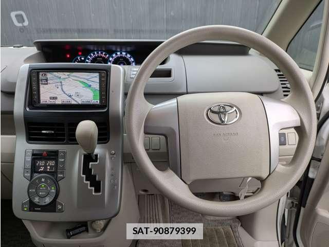 Toyota NOAH 2008-02 7807134-18