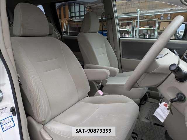 Toyota NOAH 2008-02 7807134-9