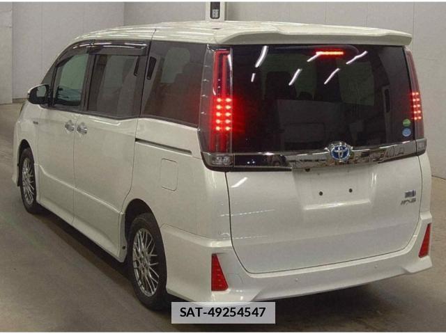 Toyota NOAH 2019 7807200-4