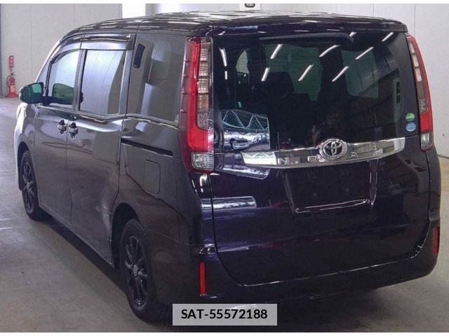 Toyota NOAH 2016-05 7807220-1