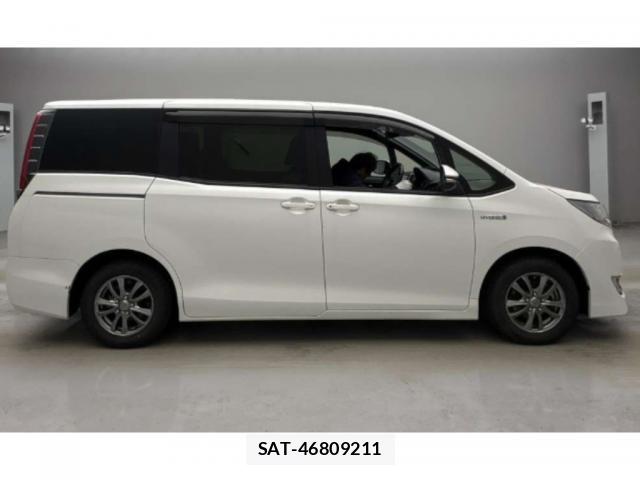 Toyota NOAH 2019 7807248-4