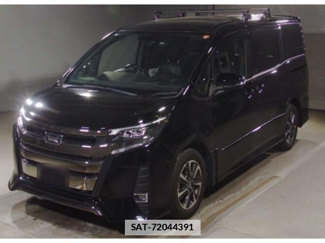 Toyota NOAH 2021-01 7807327-3
