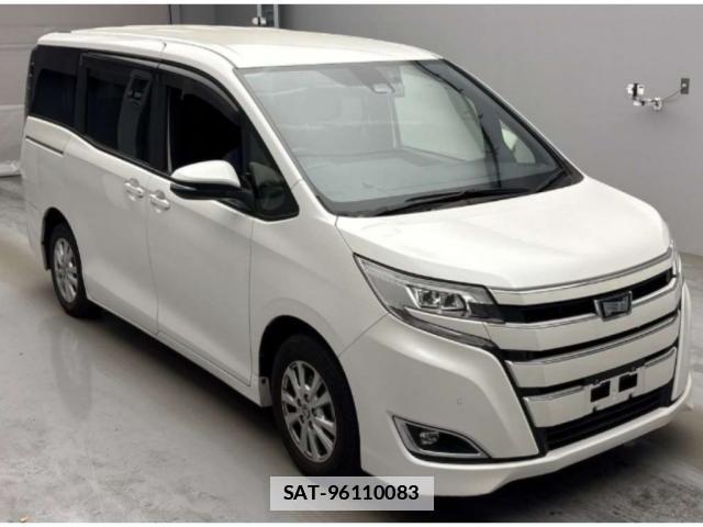 Toyota NOAH 2021-07 7807345-0