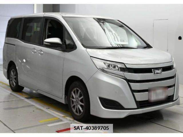 Toyota NOAH 2021 7807547-3