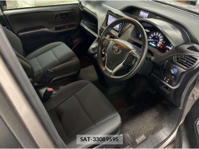 Toyota NOAH 2020-03 7807870-2