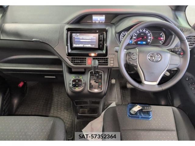 Toyota NOAH 2015-07 7807943-2