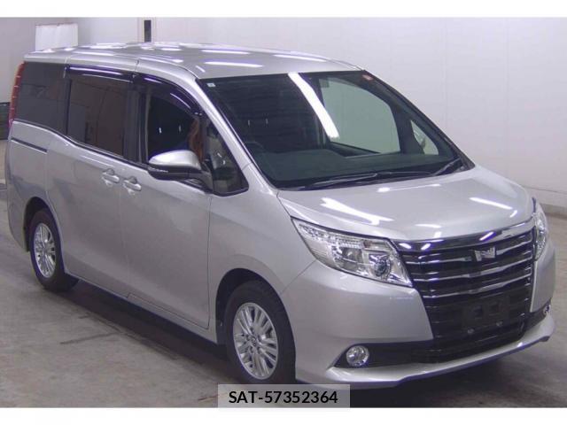 Toyota NOAH 2015-07 7807943-4