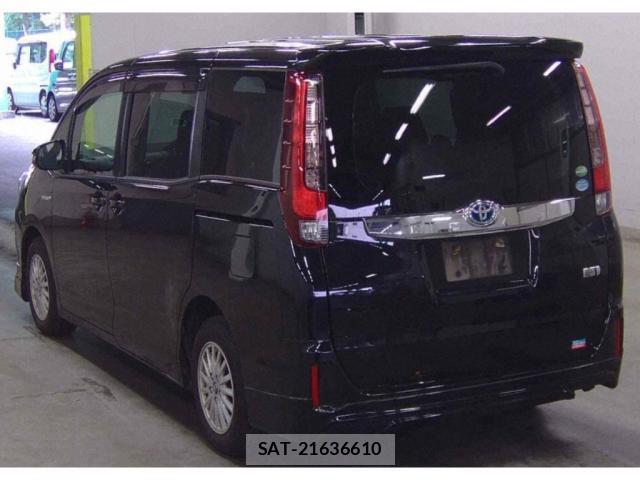 Toyota NOAH 2015-08 7807945-4