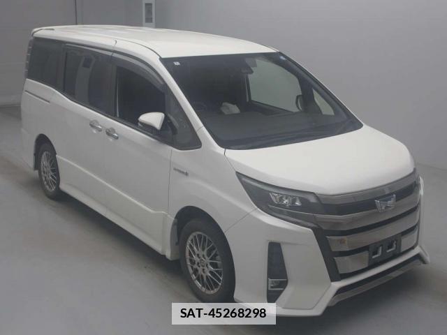 Toyota NOAH 2018-01 7808234-0