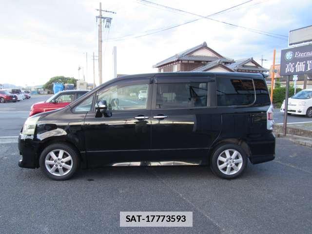 Toyota NOAH 2009-12 7808277-13