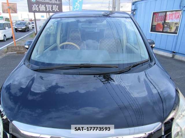 Toyota NOAH 2009-12 7808277-5