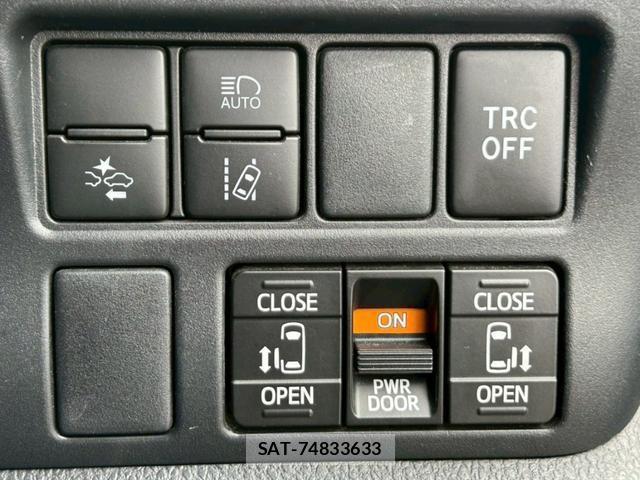 Toyota NOAH 2019-04 7808309-6