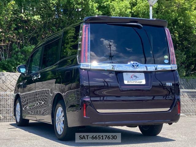 Toyota NOAH 2018-09 7808327-4