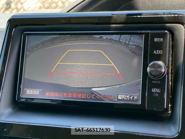Toyota NOAH 2018-09 7808327-6