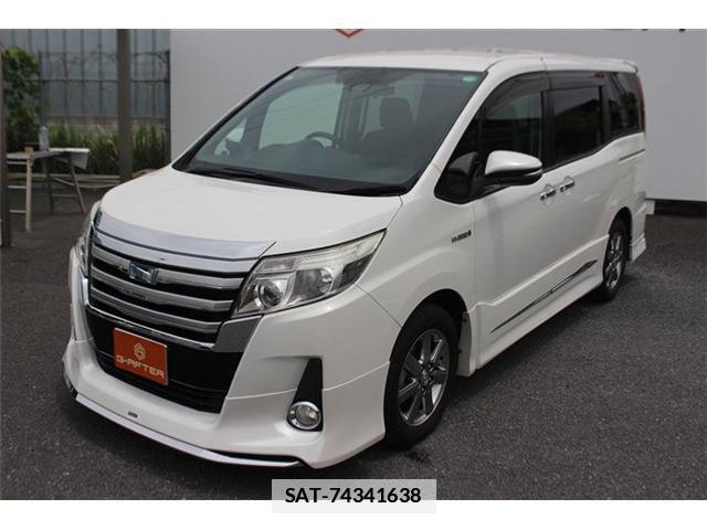 Toyota NOAH 2016-02 7808841-14