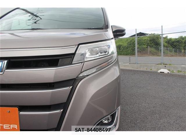 Toyota NOAH 2018-10 7808843-17
