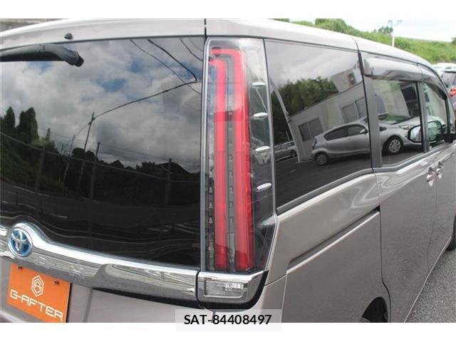 Toyota NOAH 2018-10 7808843-19