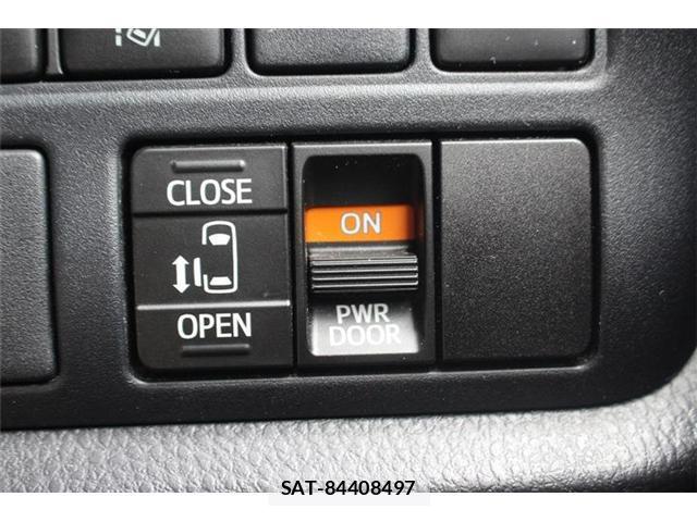 Toyota NOAH 2018-10 7808843-5