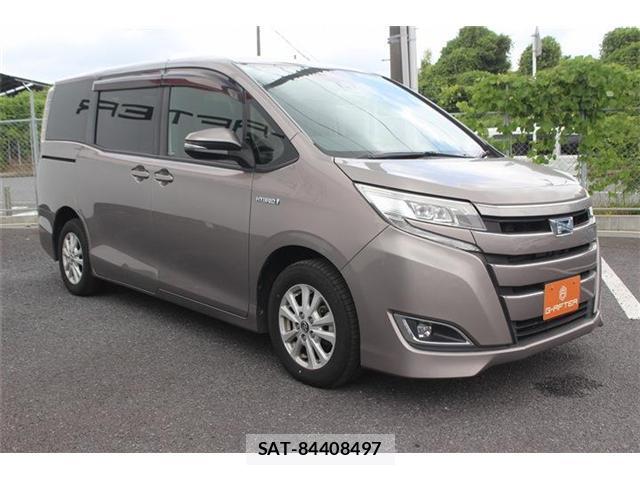 Toyota NOAH 2018-10 7808843-7
