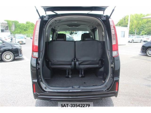 Toyota NOAH 2014-06 7808844-16