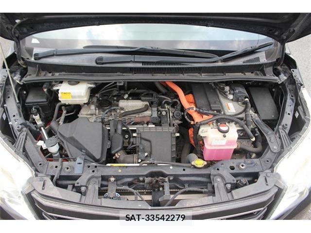 Toyota NOAH 2014-06 7808844-17