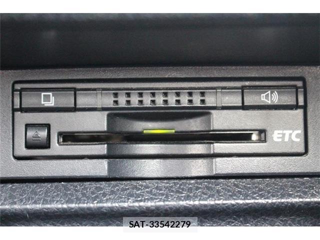 Toyota NOAH 2014-06 7808844-4