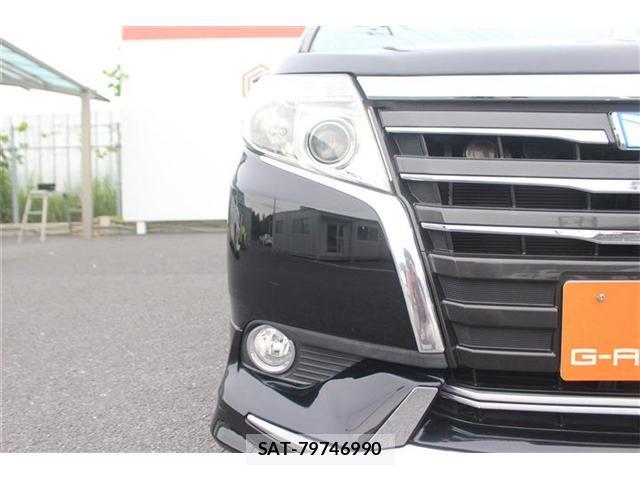 Toyota NOAH 2014-06 7808845-15