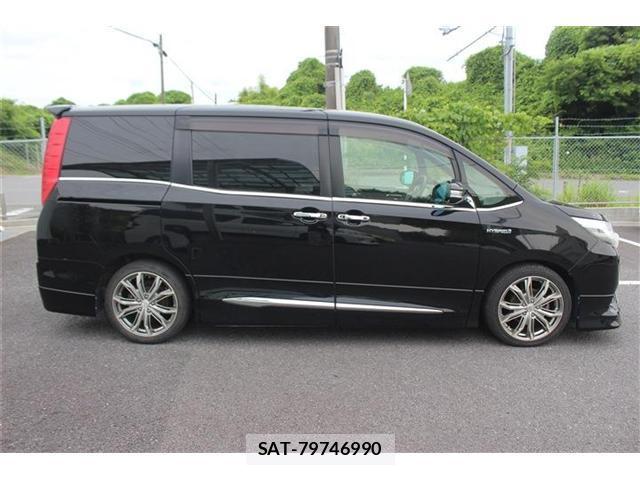 Toyota NOAH 2014-06 7808845-8