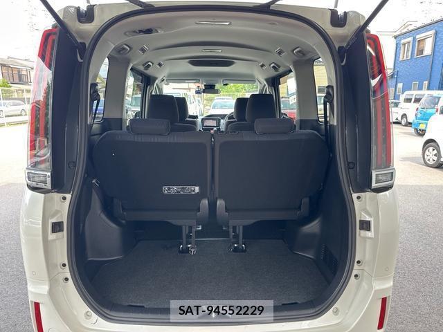 Toyota NOAH 2021-05 7808974-16