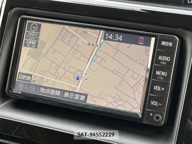 Toyota NOAH 2021-05 7808974-2