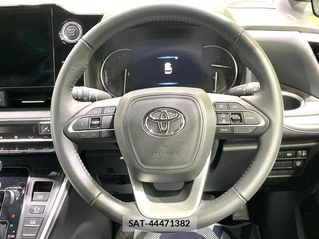 Toyota NOAH 2023-08 7809099-11