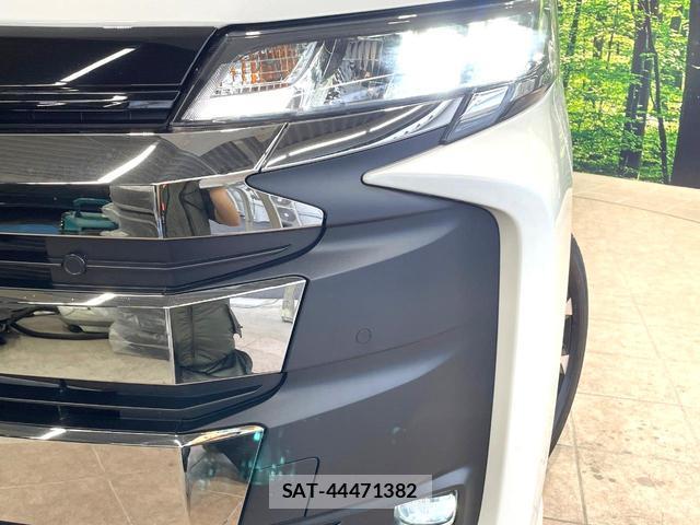 Toyota NOAH 2023-08 7809099-12